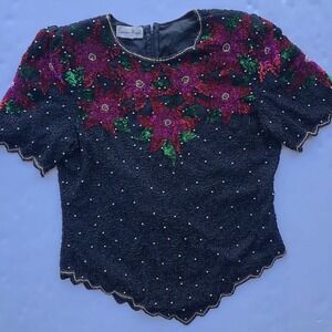 Women's Laurence Kazar Size 1X Poinsettia Floral Beaded Short Sleeve Blouse